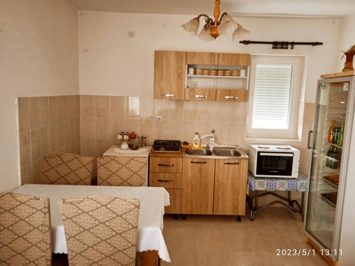 La Hacienda Dd Hotel Trebinje Luaran gambar